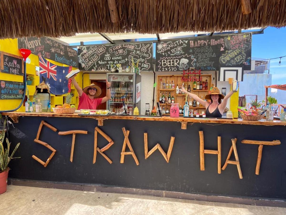 Hostel Straw & Rooftop Bar Tulum